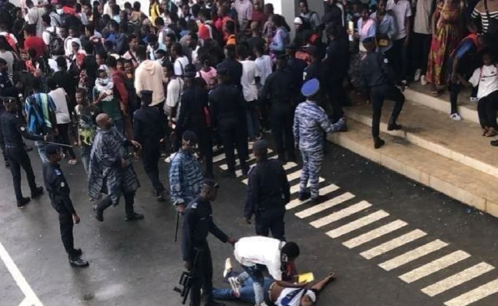 Tensions à l'Université UIPA d'Abidjan : Affrontements entre forces de l'ordre et étudiants