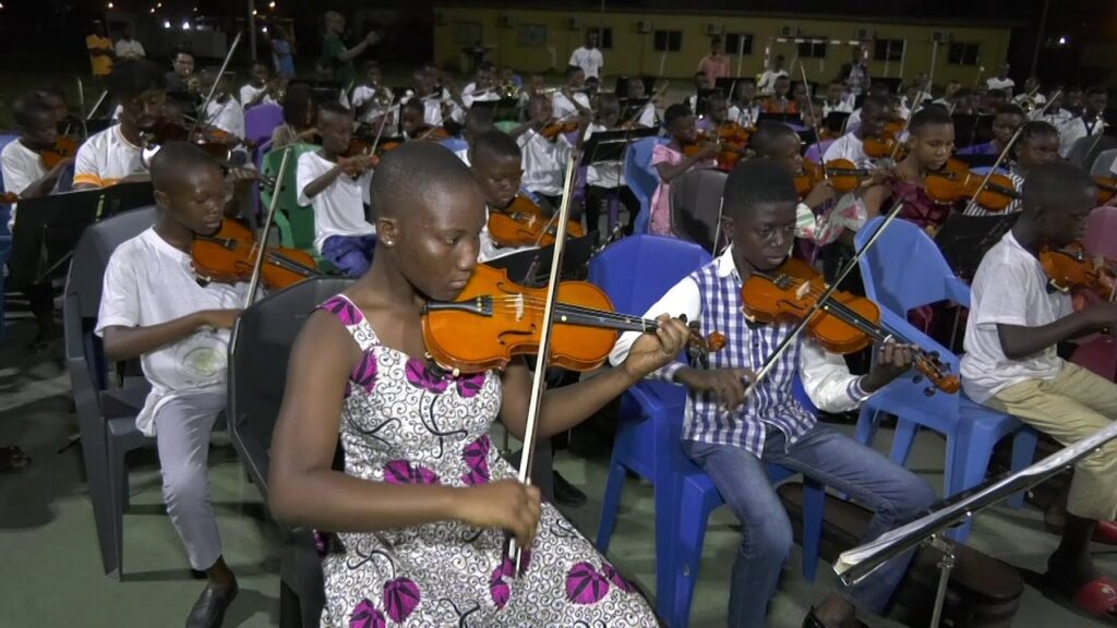 Musique et espoir : L'incroyable histoire de l'Orchestre philharmonique des enfants d'Odienné