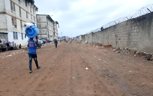 Adjamé : la cité Akan en révolte contre un projet de marché, ce qu'il demande à Cissé Bacongo