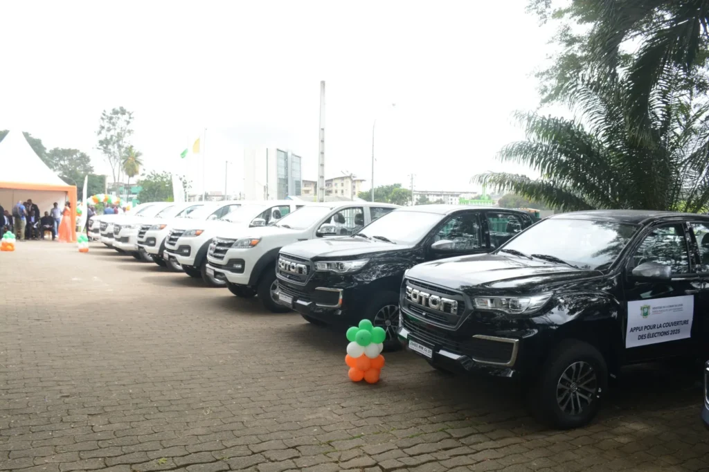 Élections en Côte d'Ivoire : le gouvernement injecte 300 millions de F CFA pour équiper les médias